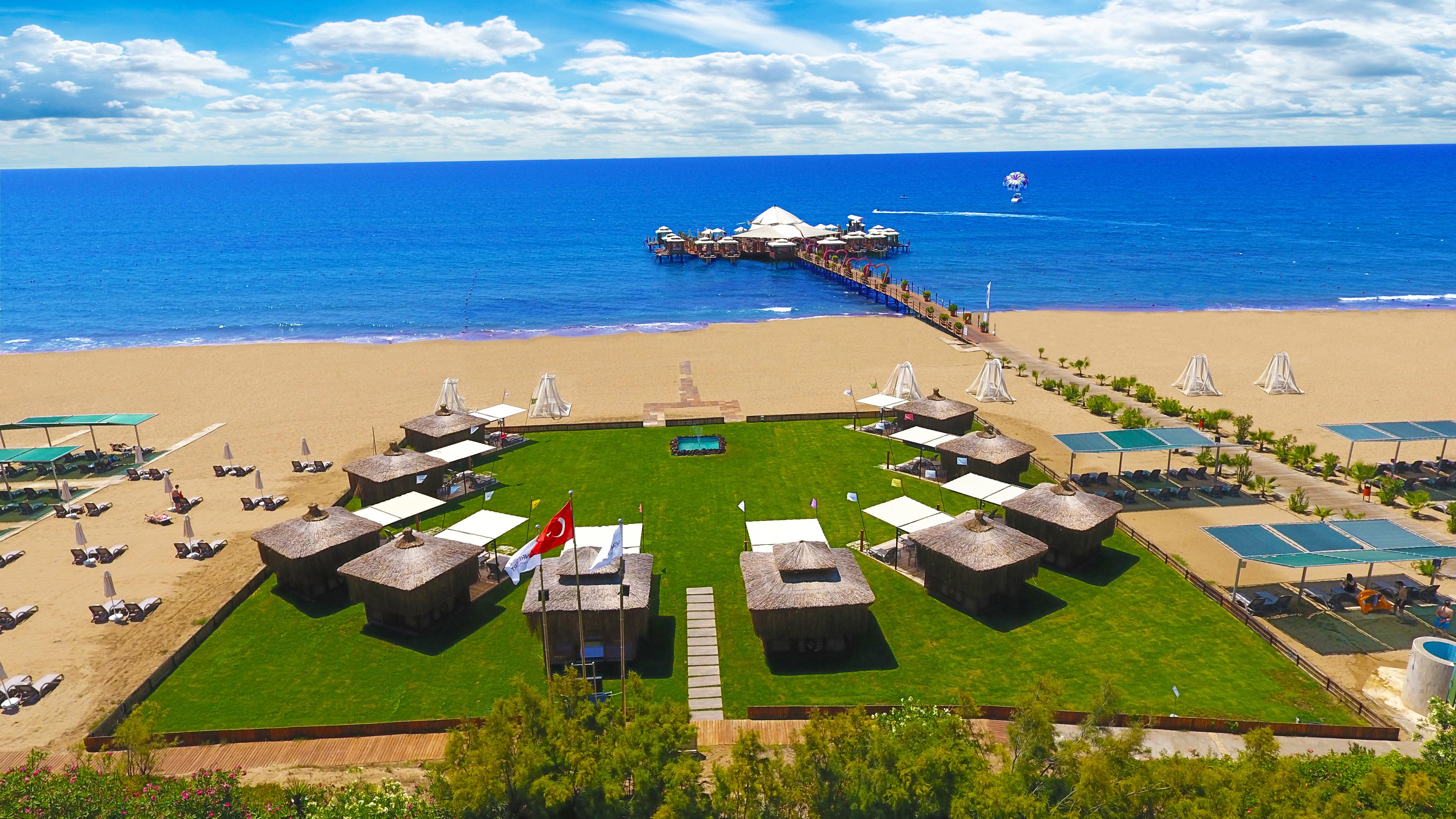 Vonresort Elite & Aqua 5* Side